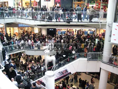 boxingday-crowd1