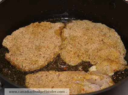 Lightly Fry Chicken Breasts Until Golden Brown
