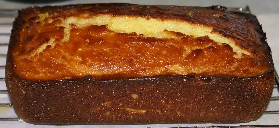 orange-ricotta-pound-cake-glazed