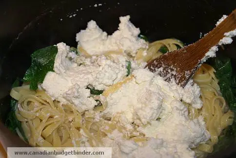 add-ricotta-to-pasta-wm