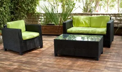 outdoor-living-area
