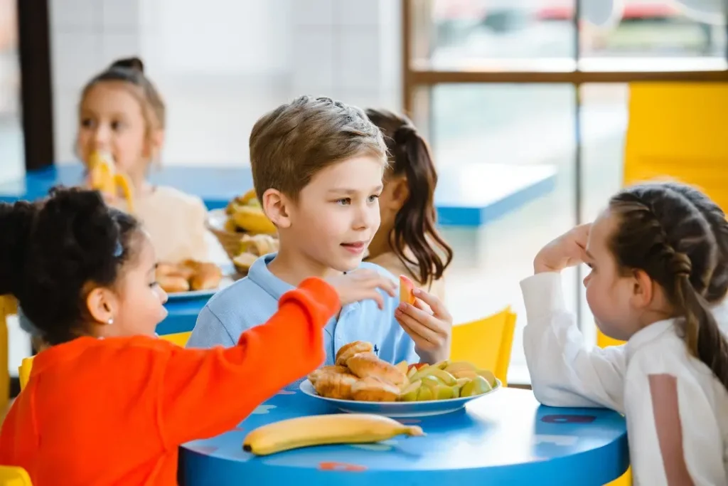 Kids Eat Free- Is It A Lure Targeting Parents?