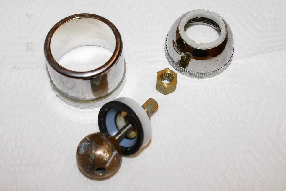 Shower-faucet-valve