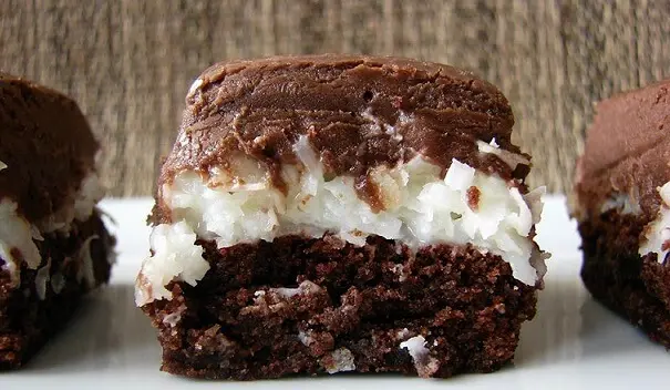 mounds-brownies1