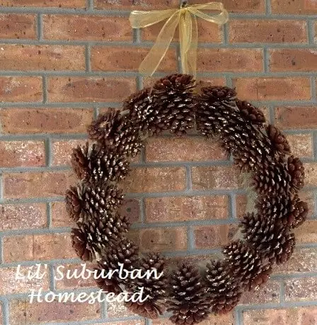 pine-cone-wreath-craft-idea111