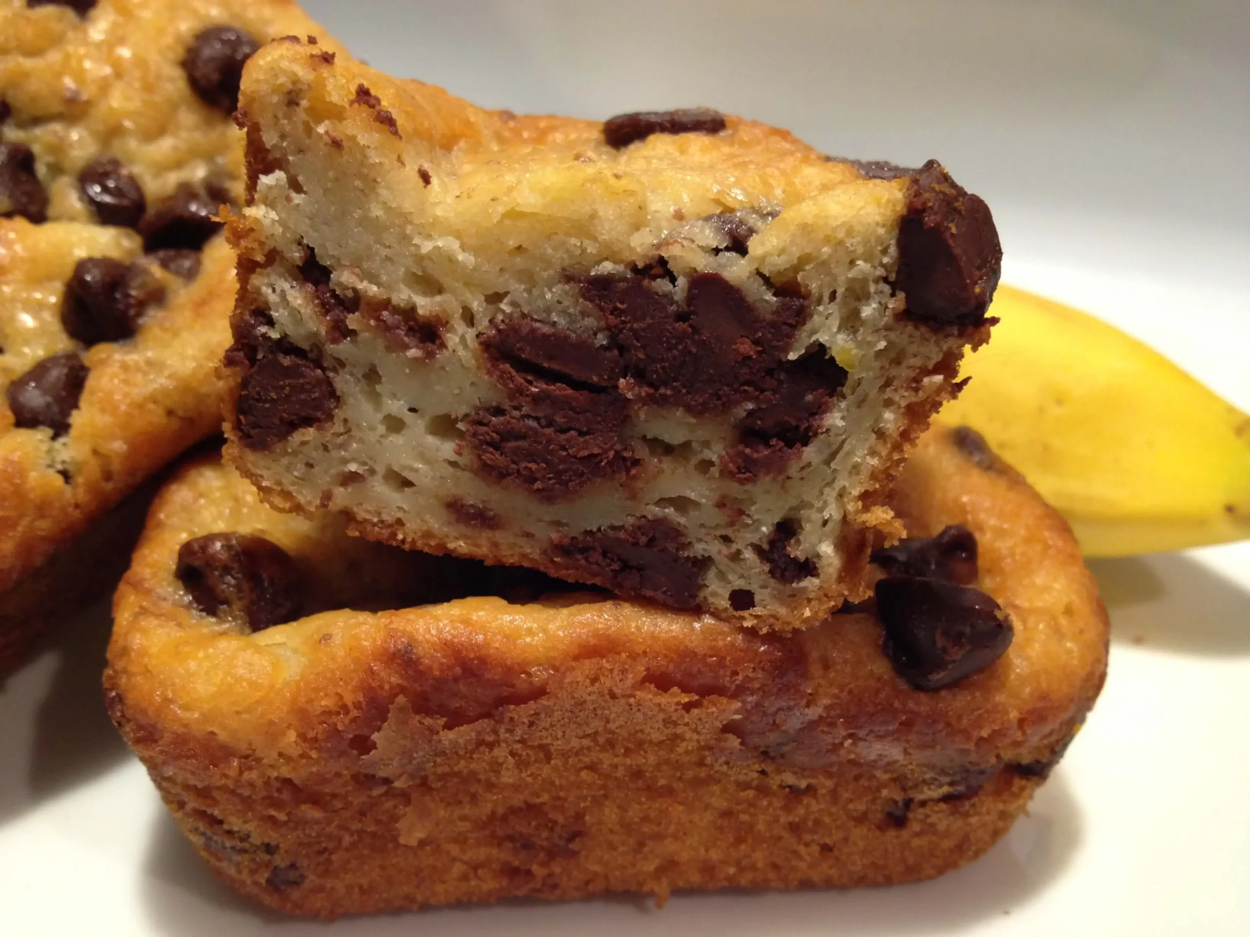 Banana-chocolate-chip-muffins-loaves-4
