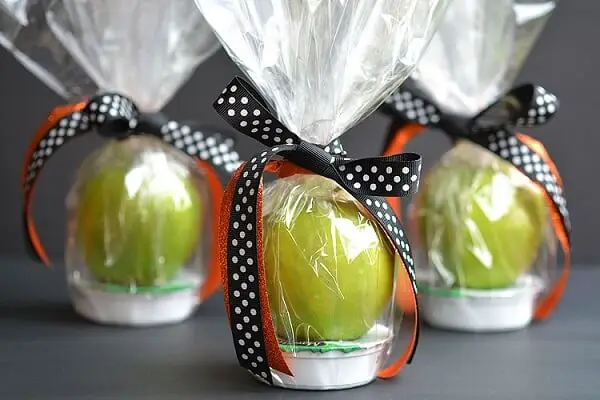 caramel-apple-treats-granny-smith-apple