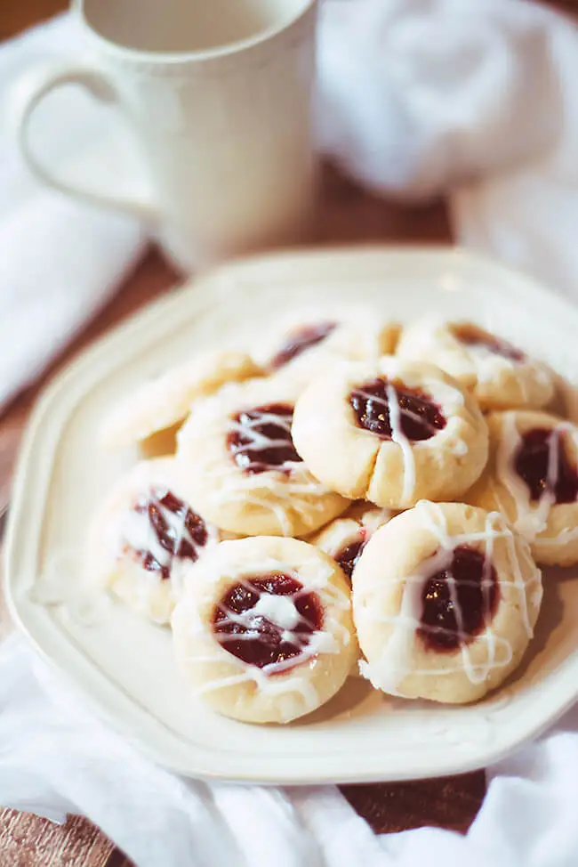 raspberry-almond-shortbread-cookies-1
