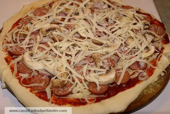 Mr.CBB's Homemade Pizza On a Pizza Stone