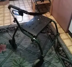 medical-aid-walker-free