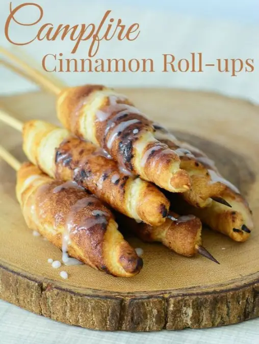 campfire cinnamon rollups