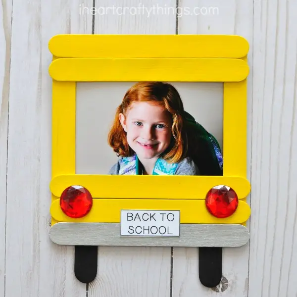 back-to-school-photo-frame-1