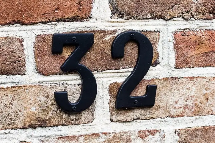house-number-curb-appeal