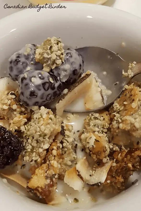 Crunchy-Keto-Granola
