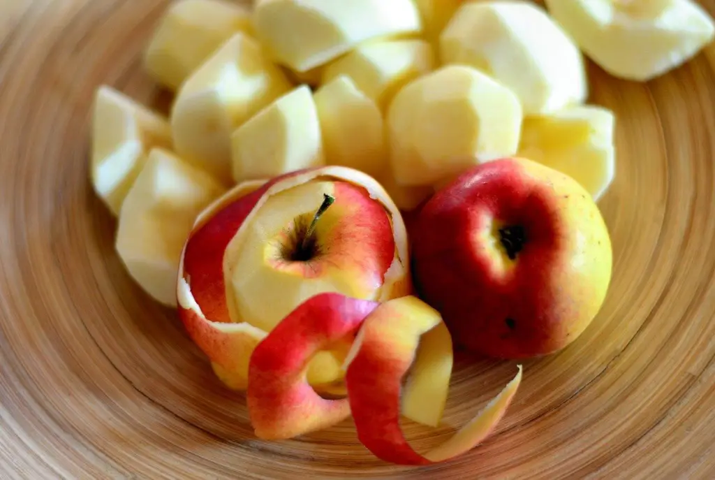 apple peels