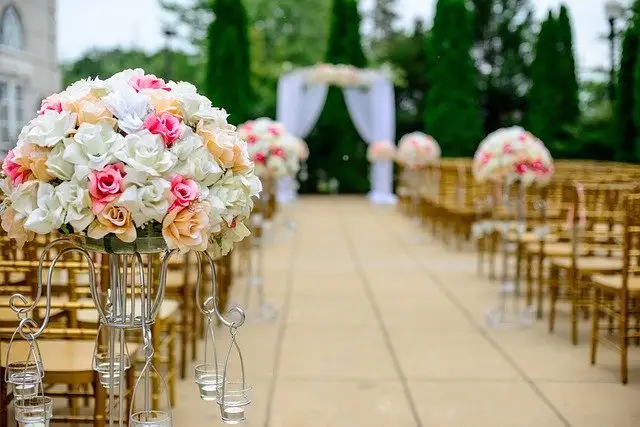 backyard wedding