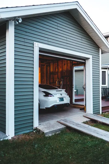 house garage