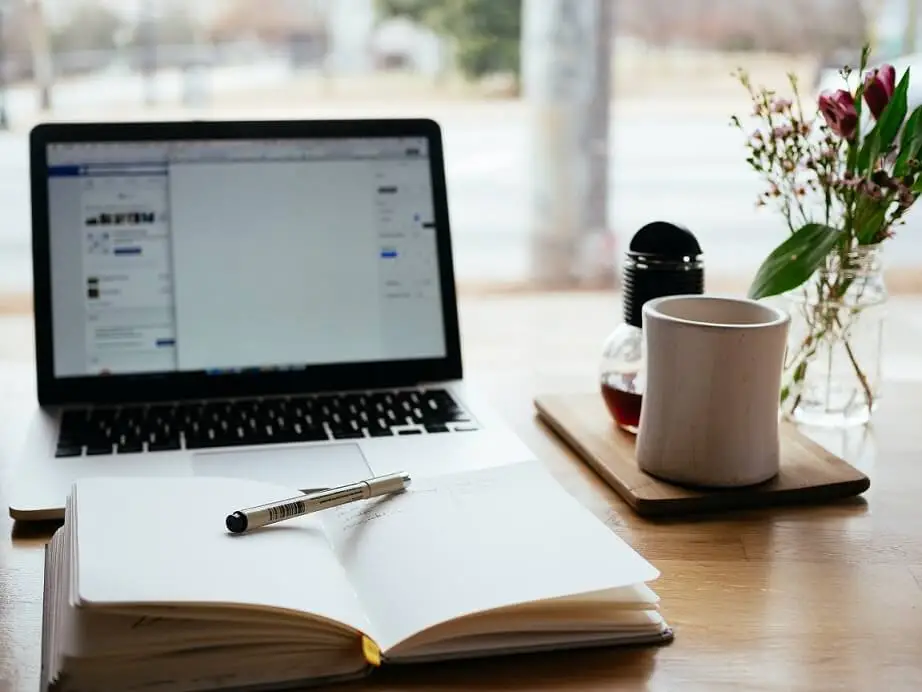 start-a-blog-in-2020-to-earn-extra-income