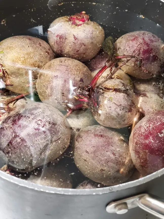 boiling beets