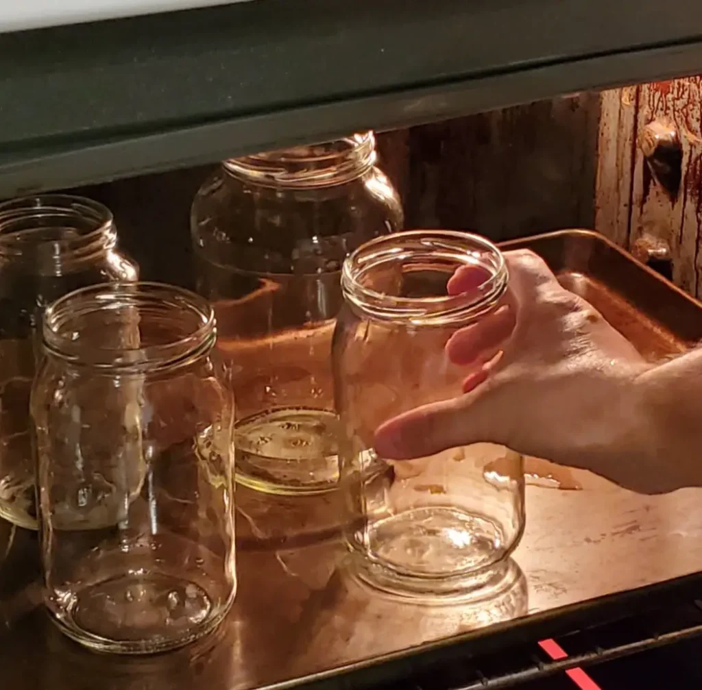 oven sterilizing jars