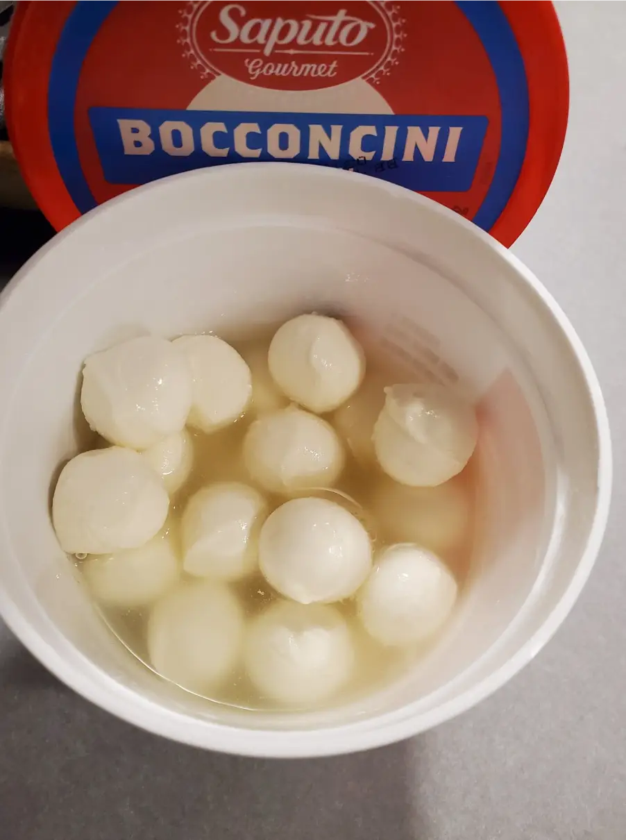 Saputo-Bocconcini-Mini
