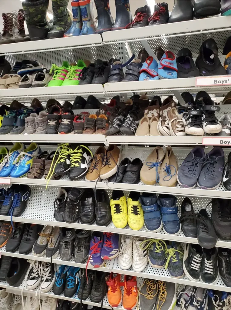 secondhand boys shoes