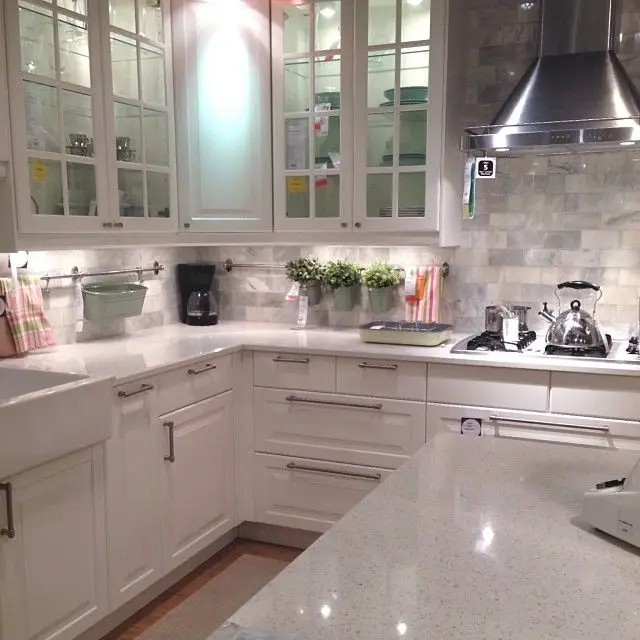white-ikea-kitchen-Lennoxtartan