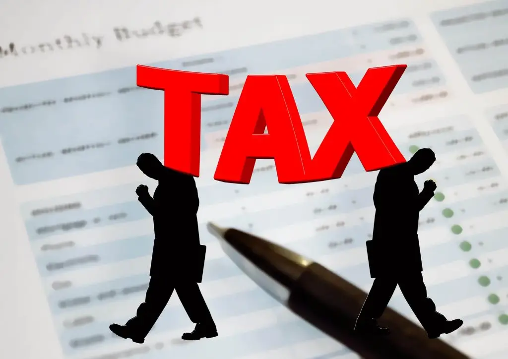 Business Expenses Canada Income tax return for self-employed Canadians. What they can claim as business expenses.