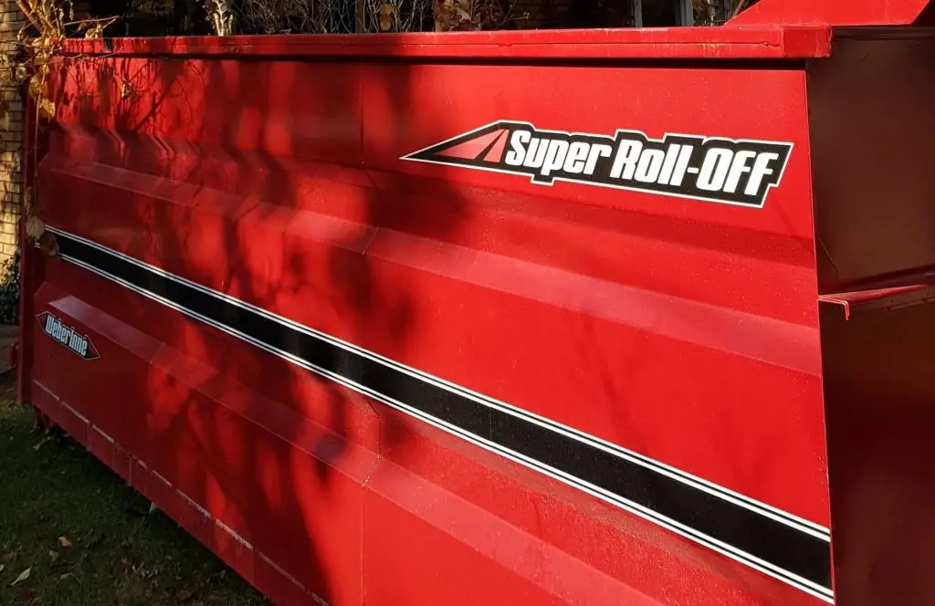 Super Roll-Off Garage Bin