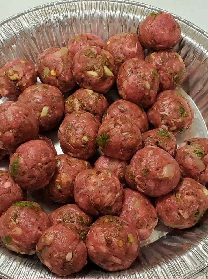 Raw mini meatballs