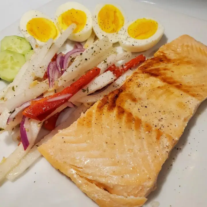 Enjoy this keto budget-friendly Japanese Daikon Radish Salad. Paired with Atlantic Salmon.