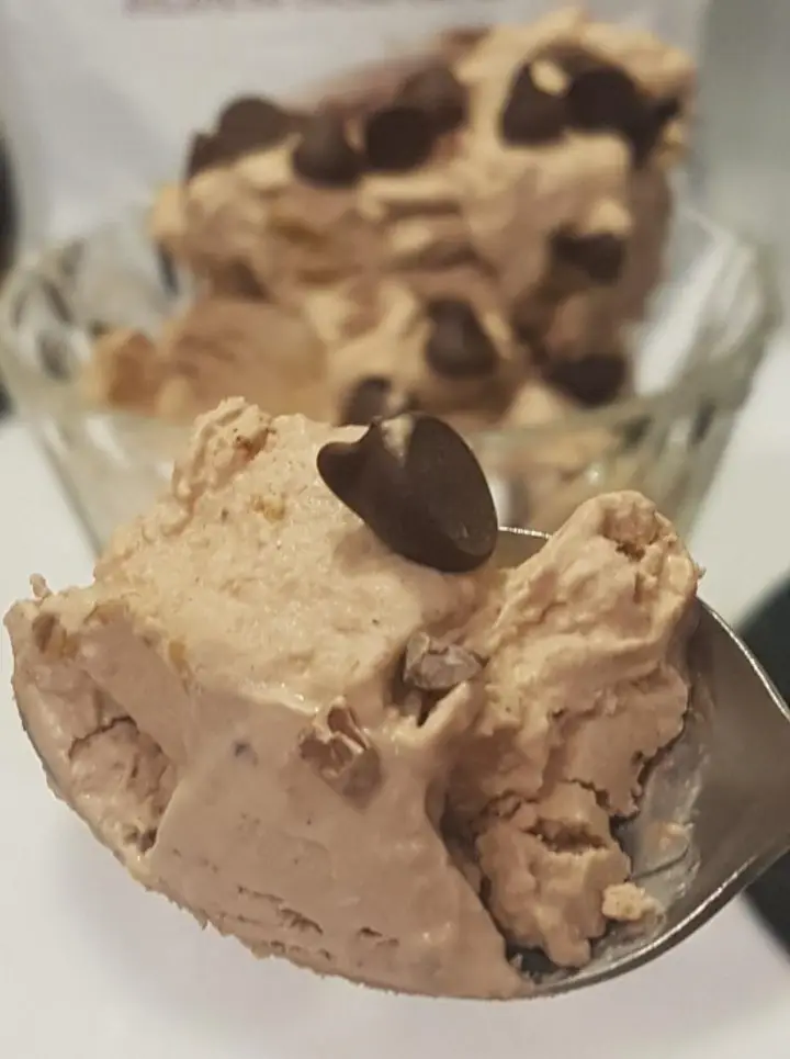 Keto Peanut Butter Ice Cream on a spoon with Sugar-Free Chocolate Chips Krisda