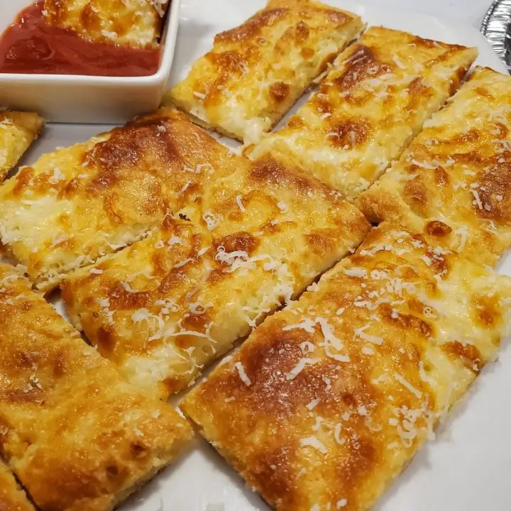 Gluten-Free Keto Cheese Breadsticks