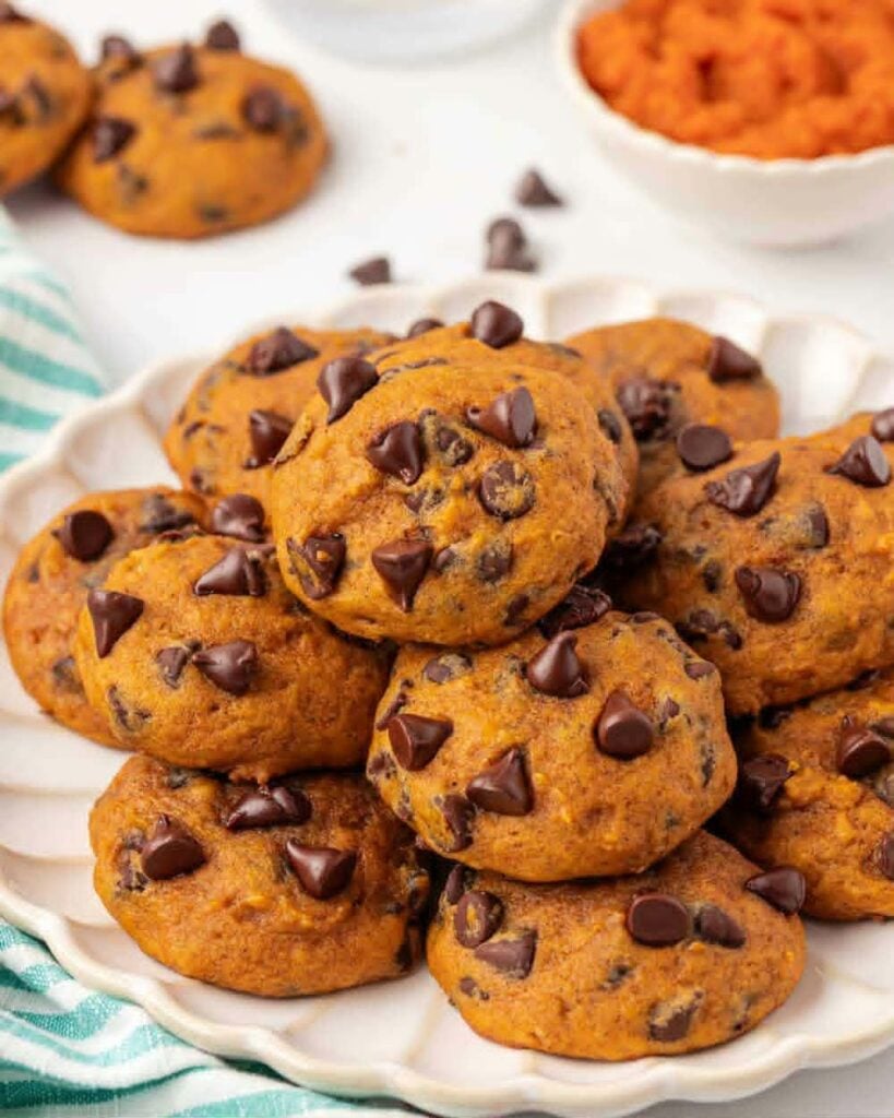 Pumpkin Chocolate Chip Cookies