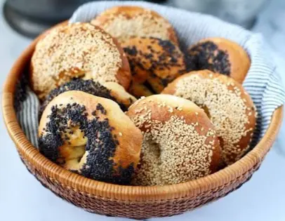 Montreal-Style Bagels